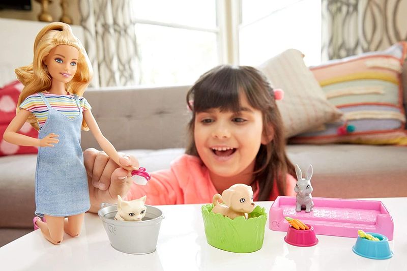 Boneca-Barbie-Banho-dos-Cachorrinhos-Mattel-Caixa-1-Unidade