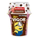 Iogurte-de-Morango-com-Cereais-de-Chocolate-Vigor-Mix-Pote-140g